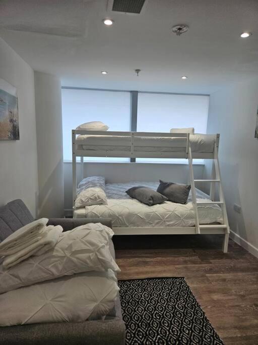 Small Studio For Group Of 5 In Delta Croydon Dpf3 Bagian luar foto